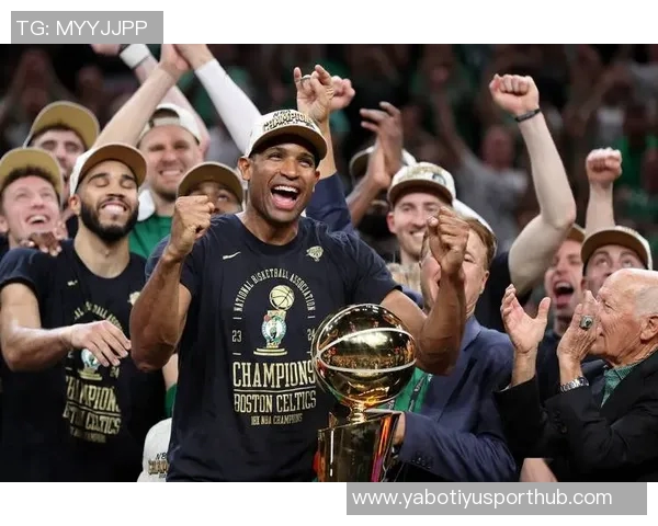 倒反天罡追梦与霍福德深度对话助我摆脱拳击普尔阴影 倒反天罡追梦与霍福德深度对话助我摆脱拳击普尔阴影