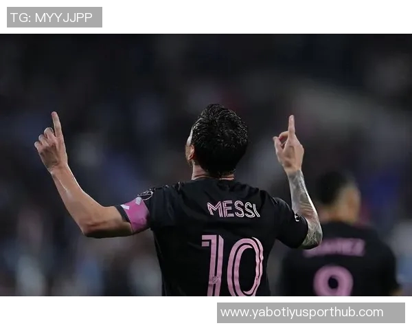 哈曼质疑凯恩提前续约称其回防过深影响进球表现需观察硬仗能力