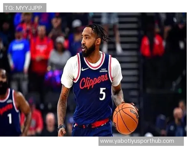 德里克琼斯自信称与科林斯是联盟弹跳力最强组合的事实分享 德里克琼斯自信称与科林斯是联盟弹跳力最强组合的事实分享