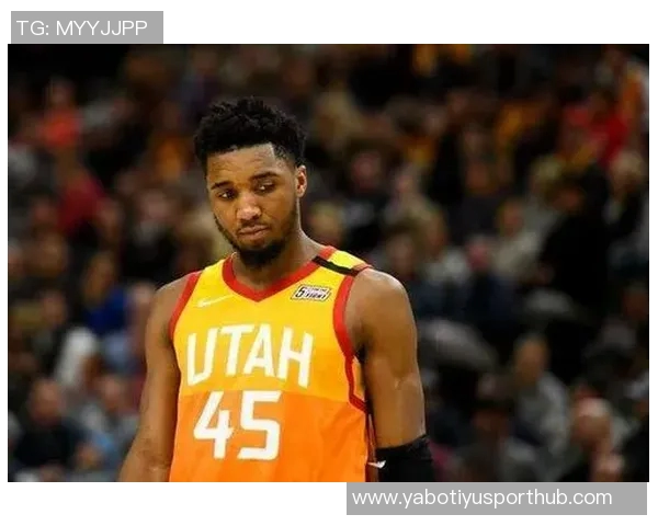 少些抱怨收获更多爱德华兹半场表现亮眼贡献13分4板2助