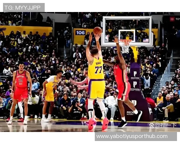 鹈鹕主帅称赞费尔斯表现出色攻防两端展现年轻球员的无限潜力 鹈鹕主帅称赞费尔斯表现出色攻防两端展现年轻球员的无限潜力